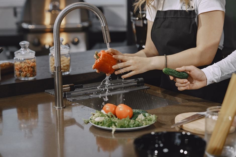 A Complete Guide on How to Clean Your Kitchen Faucet — Types of Kitchen Faucets