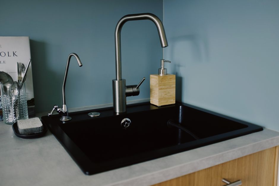 How a Soap Dispenser Can Make Your Small Kitchen Sink More Efficient — Benefits of Using a Soap Dispenser in a Small Kitchen Sink
