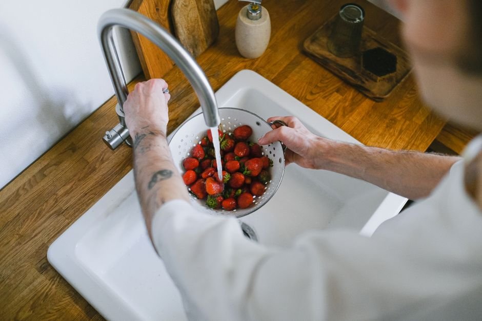 How to Install a Top Mount Sink in Your Small Kitchen — Preparing for Installation