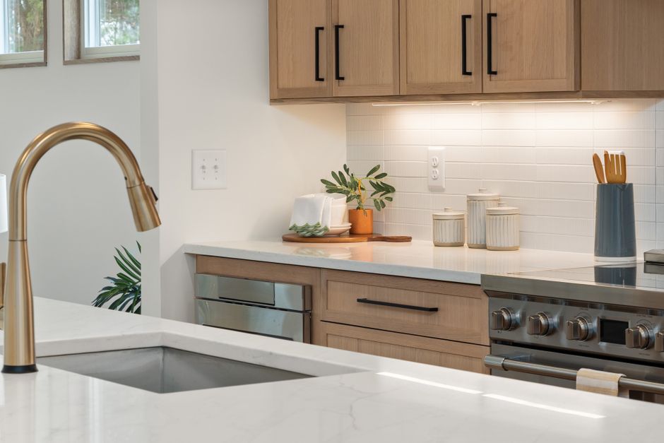Corner Kitchen Sink Placement: Tips for Optimal Functionality — Assessing Kitchen Layout and Workflow