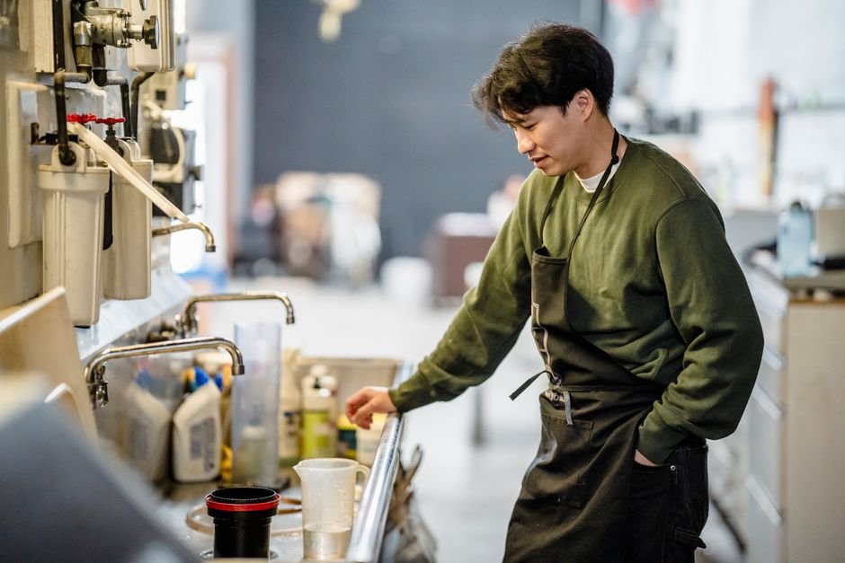 How to Clean Your Commercial Faucet — Why Cleaning Your Commercial Faucet is Important