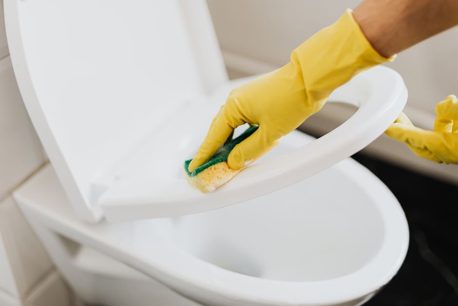How To Remove Hard Water Stains From Toilet — Understanding Hard Water Stains and Their Causes