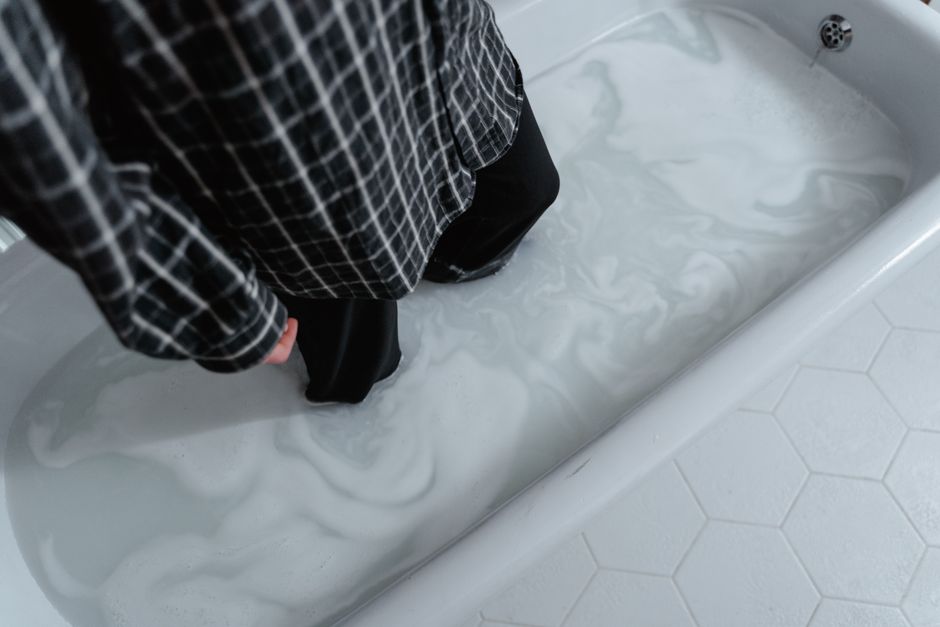 How Long Is A Standard Bathtub — Standard Bathtub Dimensions: The Industry Norms