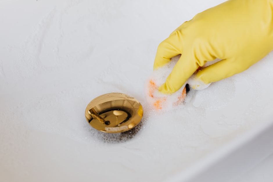 How To Clean Bathtub Drain — Essential Tools and Supplies for Drain Cleaning