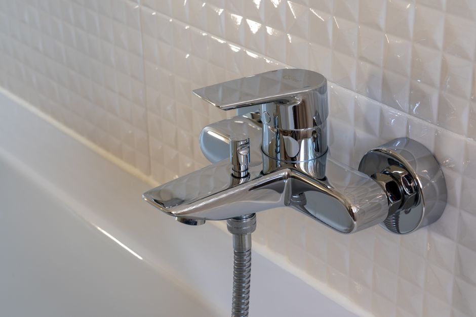 How To Fix A Leaky Bathtub Faucet With Two Handles — Step 1: Turn Off the Water Supply