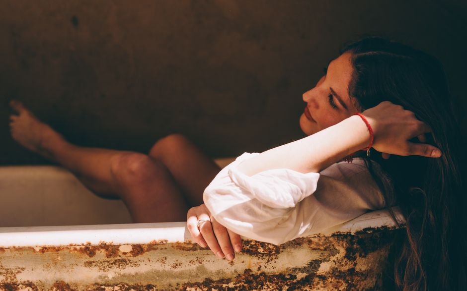 How To Remove Rust Stains From Bathtub — Essential Tools and Supplies for Rust Removal
