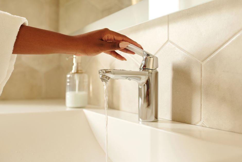 How To Turn Water Off Under-sink In Bathroom — Why You Might Need to Turn Off the Water