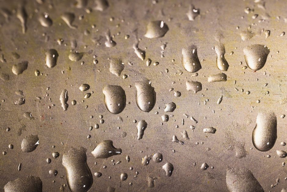 Condensing vs Non-Condensing Water Heater — What Is a Condensing Water Heater?