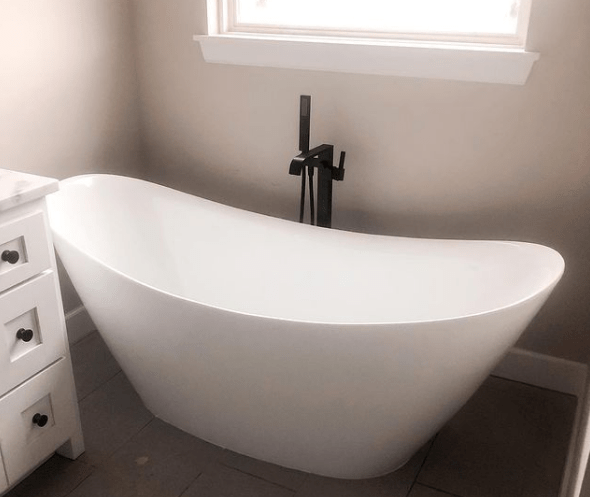 A farmhouse designer, Kristine Weyher, prefers Artiqua Freestanding Bathtub Faucet Tub Filler
