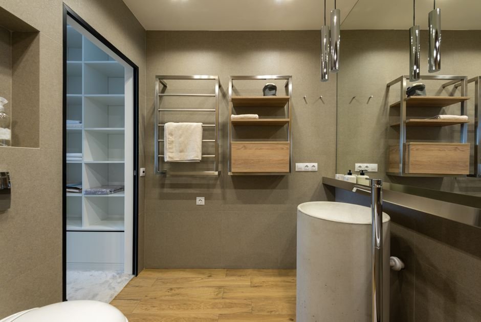 Towel Racks and Holders: Bathroom Storage with Style