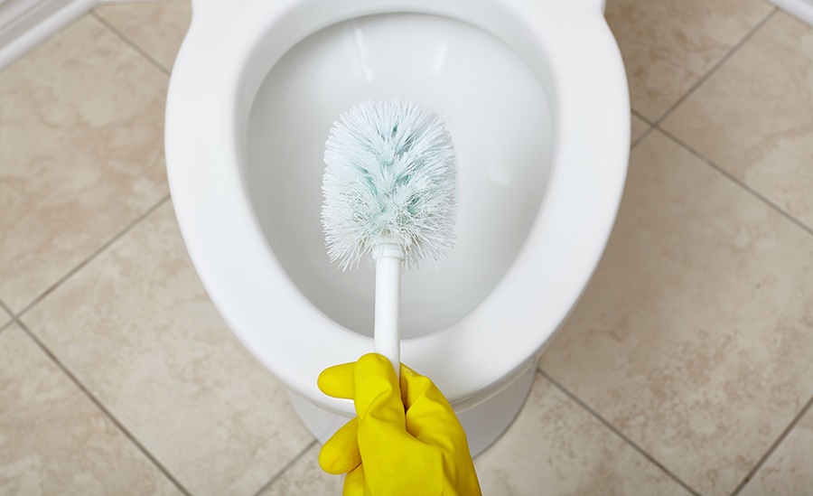 how to unclog a toilet without a plunger when the water is high