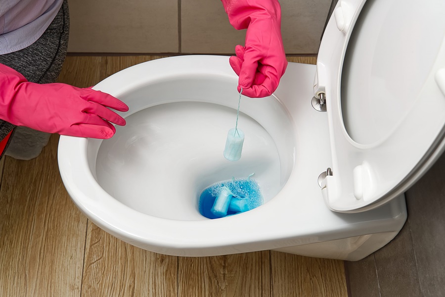 what causes a toilet to flush slow