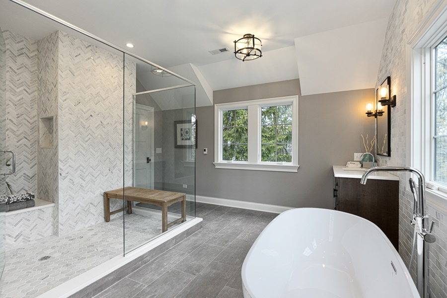 how long does a bathroom remodel take