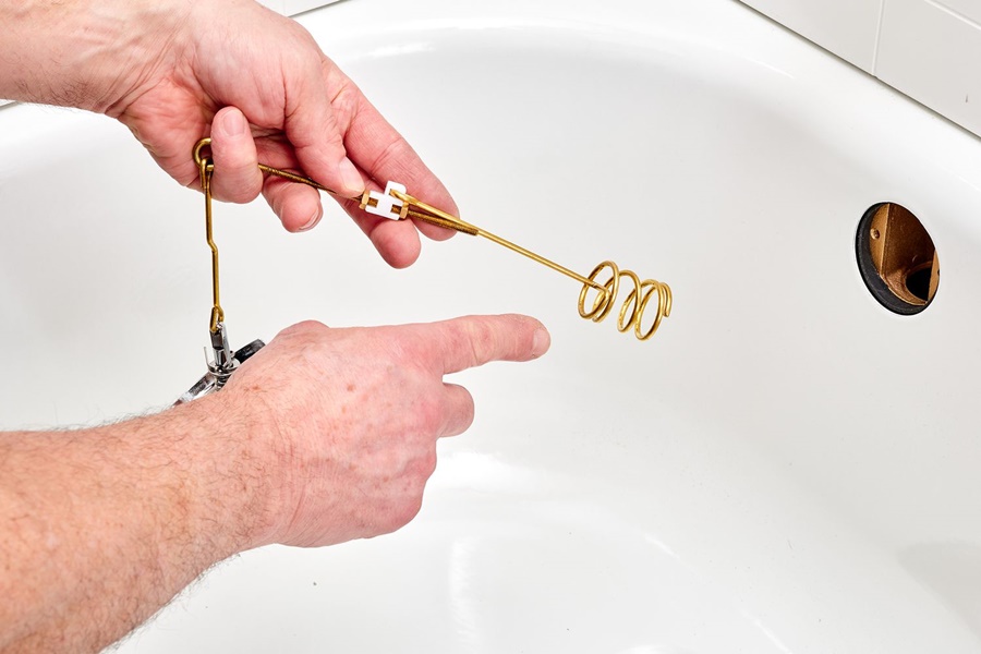 how to clean bathtub drain