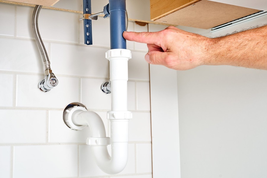 how to plumb a bathroom sink