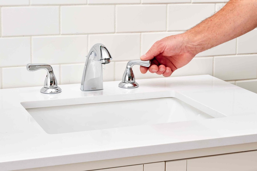 how to remove delta bathroom faucet
