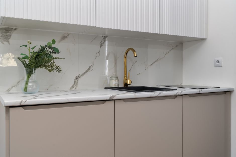 best kitchen sink materials